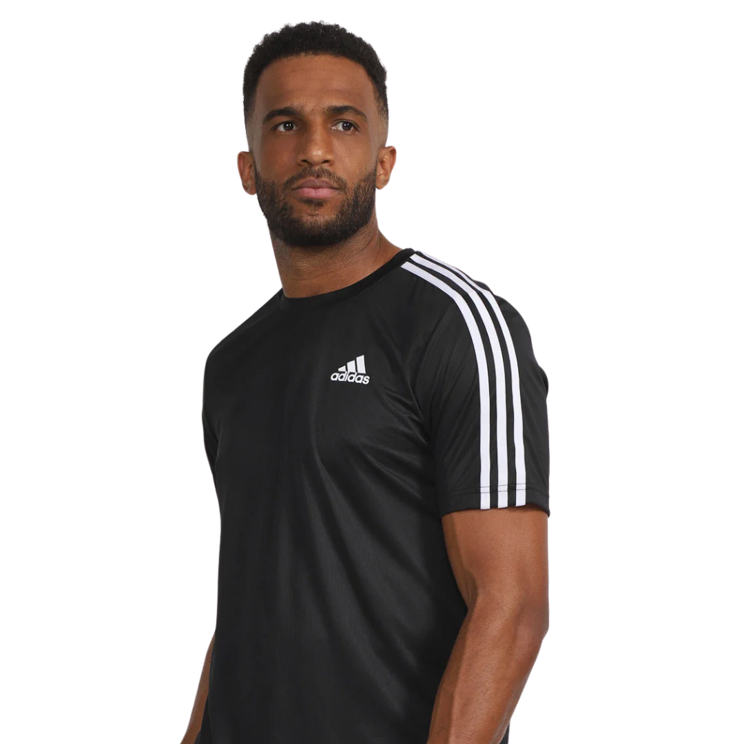 3 magliette da allenamento Adidas Essentials 3-Stripes (acquistane 1 e ricevine 3 gratis)